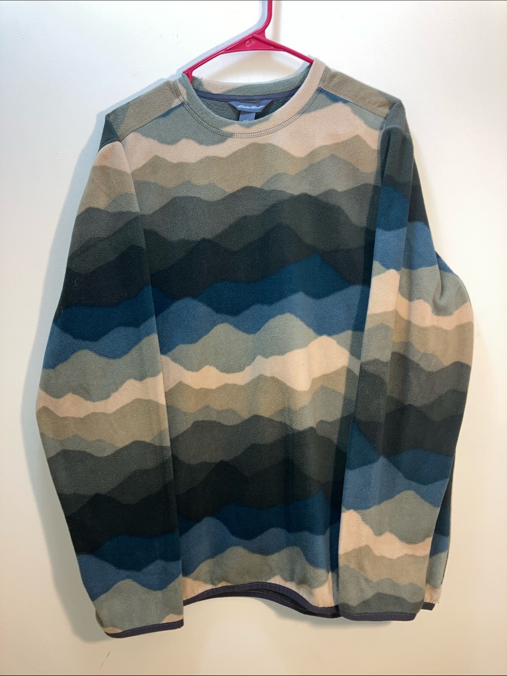Eddie Bauer Men's Crewneck Sweater in Blue, Gray & Cream Wave Pattern